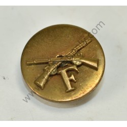 Collar disk, Infantry Company F