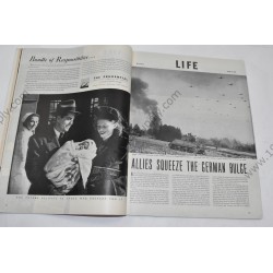 LIFE magazine of January 15, 1945  - 3