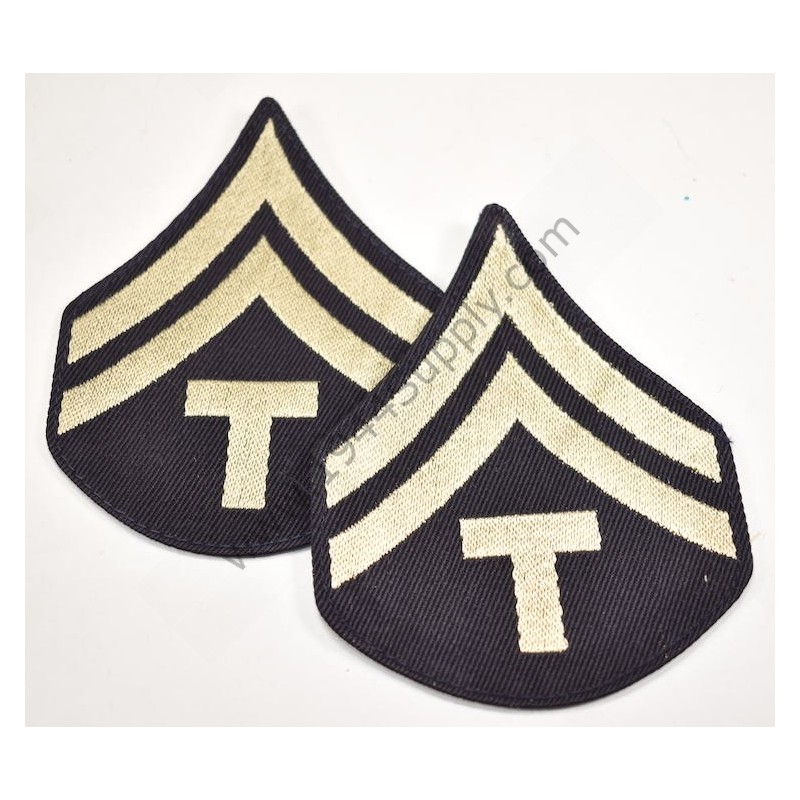 Chevrons de technicien 5e grade (T/5 - Tech 5)  - 1