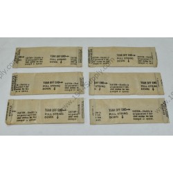 Adhesive Absorbent Compresses