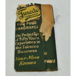 Cigarette papers, Tuxedo