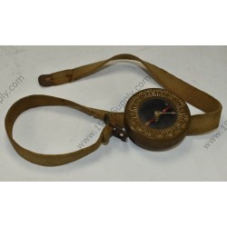 Wrist compass with white paratrooper strap