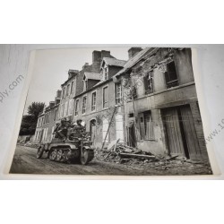 Photo of paratroopers on kettenkrad in Carentan