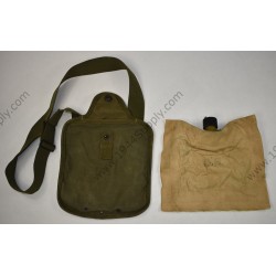 Collapsible canteen