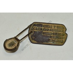 Single dogtag, Banks