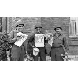 Stars and Stripes du 8 mai 1945