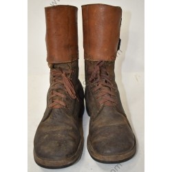 Combat boots, size 9½ E