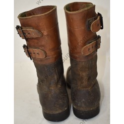 Combat boots, size 9½ E