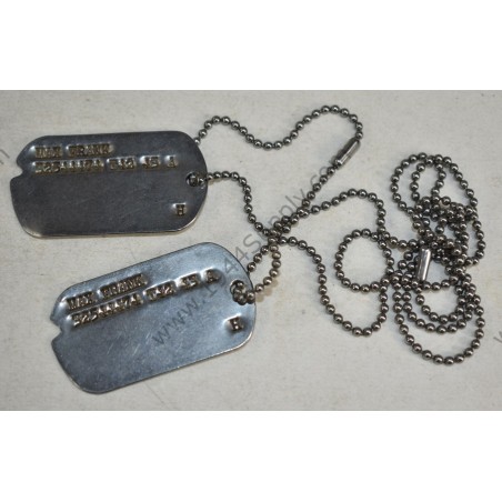 Dogtag ensemble, Frank