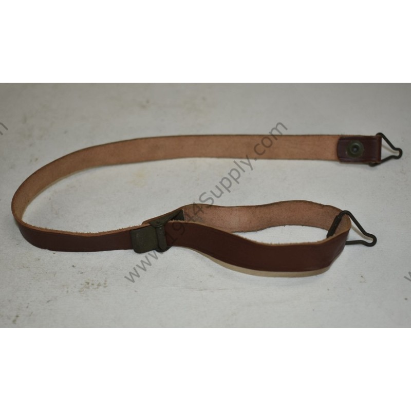 Leather liner chinstrap