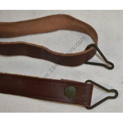 Leather liner chinstrap