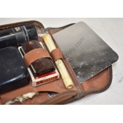 Jeepak toiletry kit