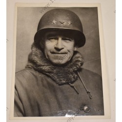 Photo du lieutenant-général Omar N. Bradley