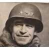 Photo du lieutenant-général Omar N. Bradley