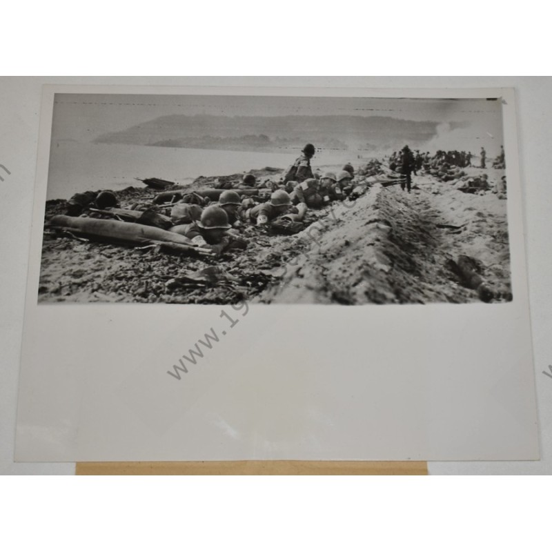 Photo of medics on the beach in Southern France