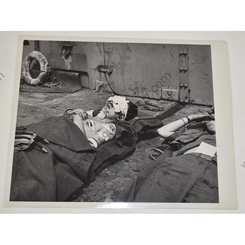 Photo of wounded GI's on ship in Southern France