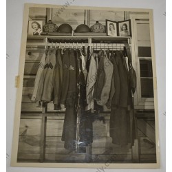 Photo d'uniformes et d'équipements de GI