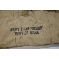 Lightweight service gasmask bag