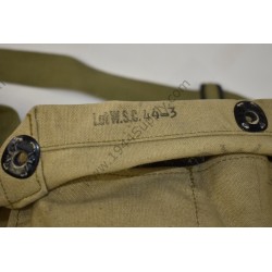 Lightweight service gasmask bag