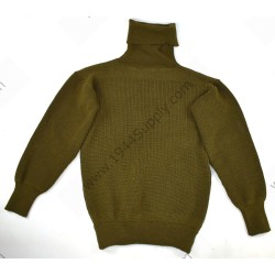 Turtle neck sweater, size 36