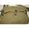 Lightweight service gasmask bag
