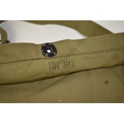 Lightweight service gasmask bag