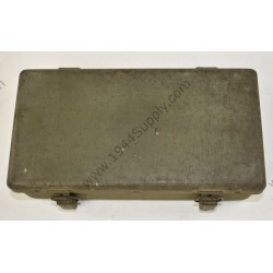 First Aid can, 12 units, Motor Vehicle