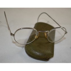 GI spectacles