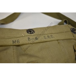 Lightweight service gasmask bag
