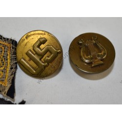 SHAEF patch, British made & The Invaders tab