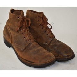 Brodequins cuir tourné, pointure 9½C