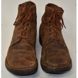 Brodequins cuir tourné, pointure 9½C