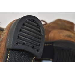 Brodequins cuir tourné, pointure 9½C