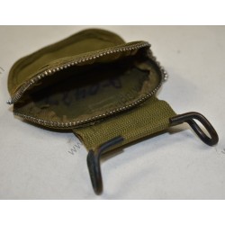 Lensatic compass in 1st type pouch