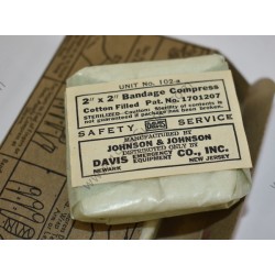 4 Bandage Compresses