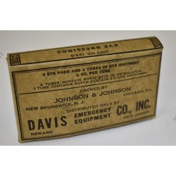 Eye dressing set