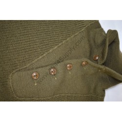 Pull en laine 5 boutons, taille 38