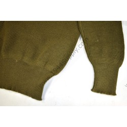 Pull en laine 5 boutons, taille 38