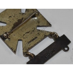 Sharpshooter 1st Class Gunner badge