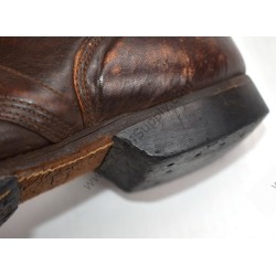 Jump boots