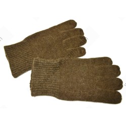 Wool knitted gloves