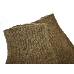 Gants en laine tricotée