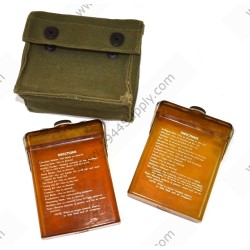 E-17 survival kit, pouch with two flasks