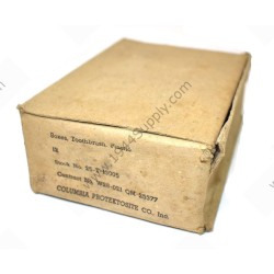Box for twelve plastic toothbrush holders