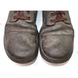 Combat boots, size  9½ C