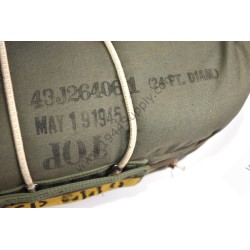 A-4 chest parachute pack