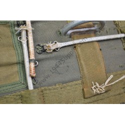 A-4 chest parachute pack