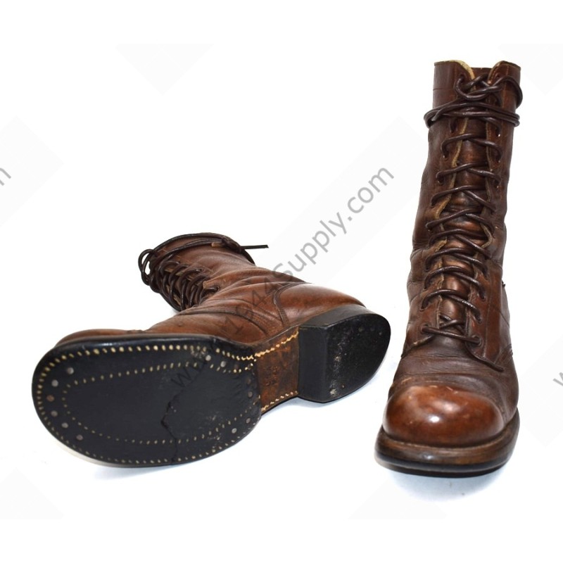 Jump boots