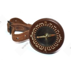 Taylor wrist compass