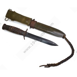 M-3 trench knife in M-8 sheath
